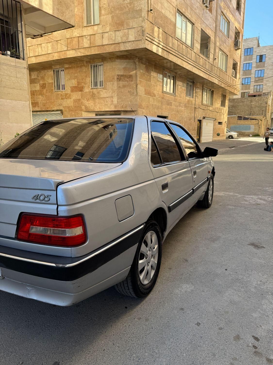 پژو 405 SLX بنزینی  XU7 - 1390