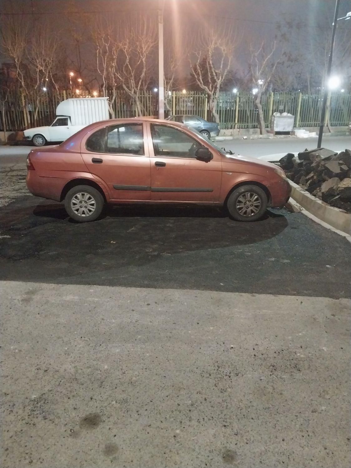 تیبا صندوق دار EX - 1389