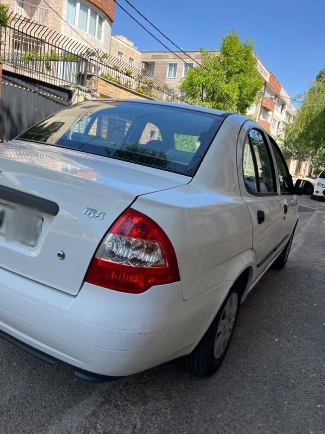 تیبا صندوق دار SX - 1400