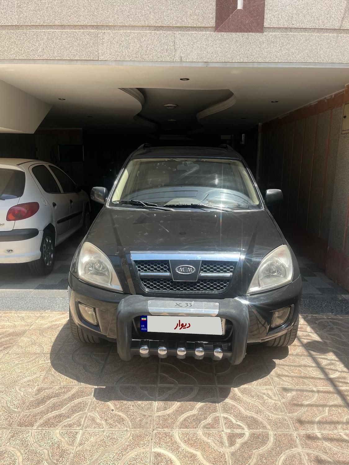 خودرو ام وی ام، X33 آگهی ann_18112125
