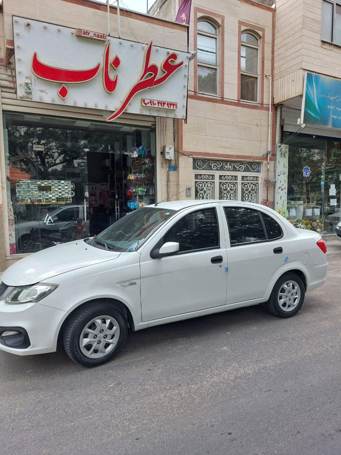 ساینا S دنده ای بنزینی - 1401