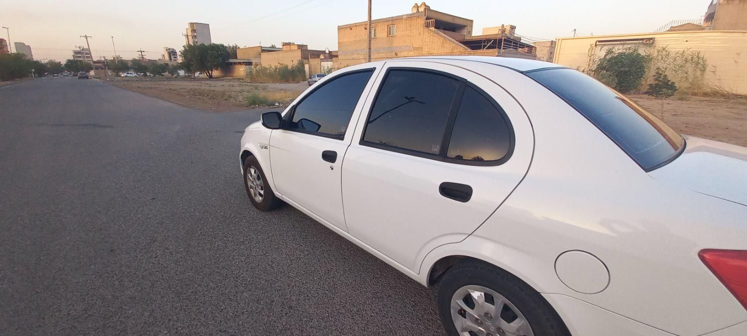 ساینا S دنده ای بنزینی - 1402