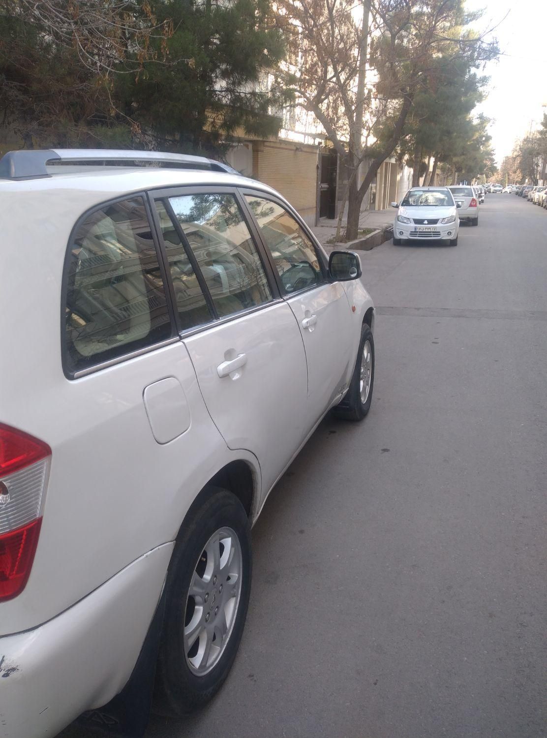 خودرو ام وی ام، X33 آگهی ann_18112277