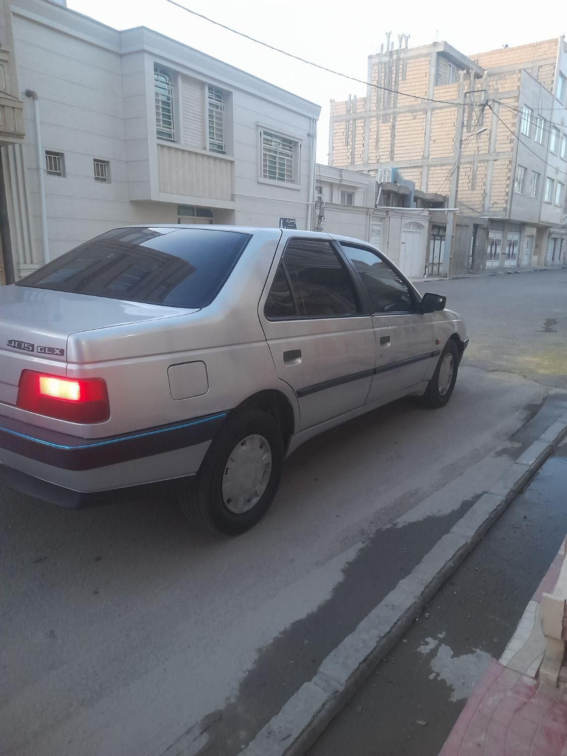 پژو 405 GLX - دوگانه سوز - 1391