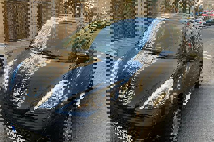 خودرو پژو، 207 آگهی ann_18112570