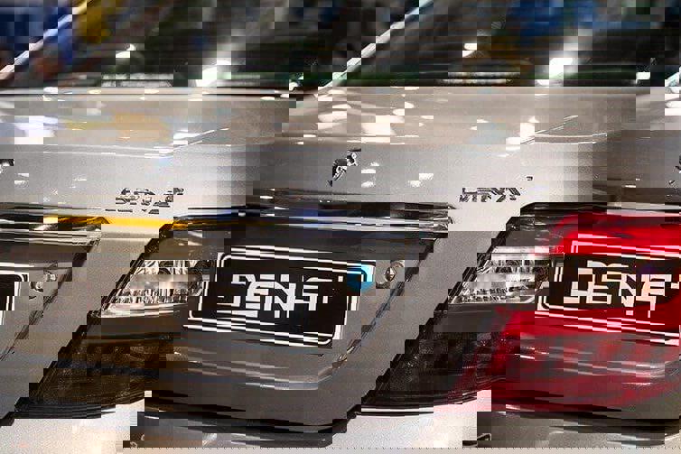 دنا پلاس اتوماتیک توربو آپشنال - 1404