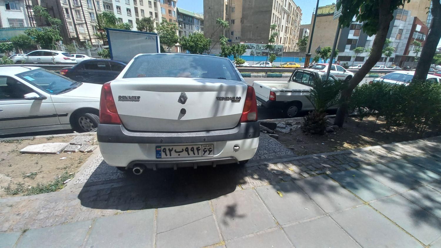 رنو تندر 90 E2 - 1396