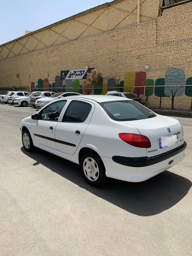پژو 206 SD v1 - 1389