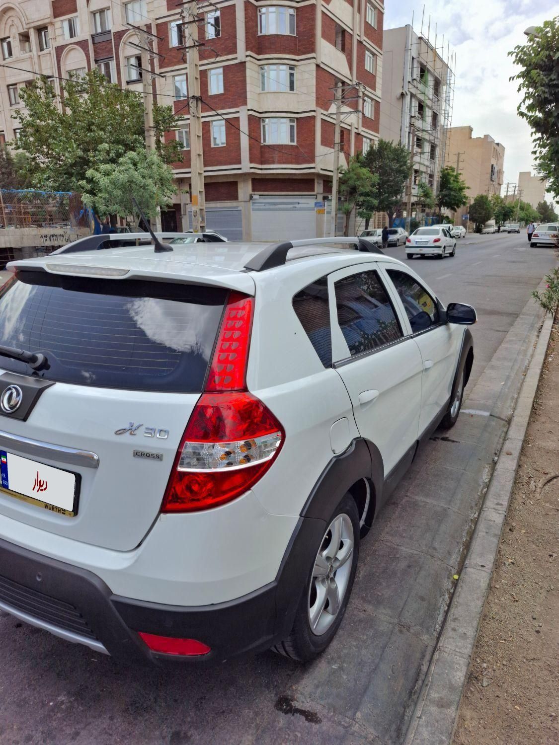 دانگ فنگ H30 کراس اتوماتیک - 1396