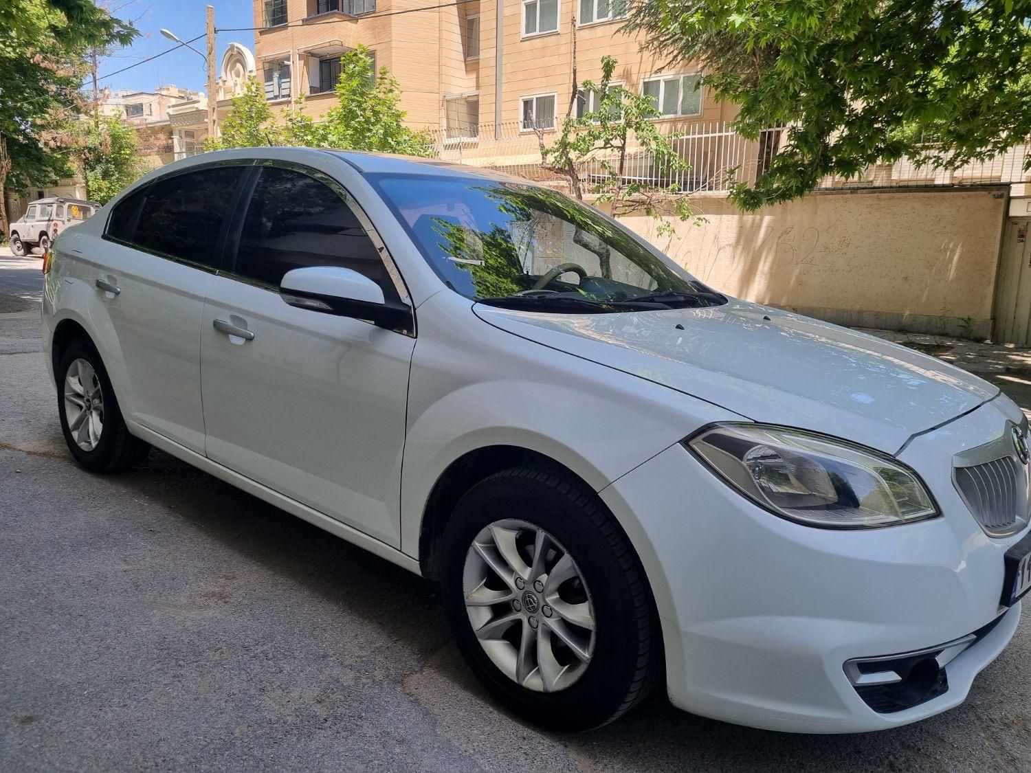 برلیانس H330 دنده‌ای 1500 - 2016