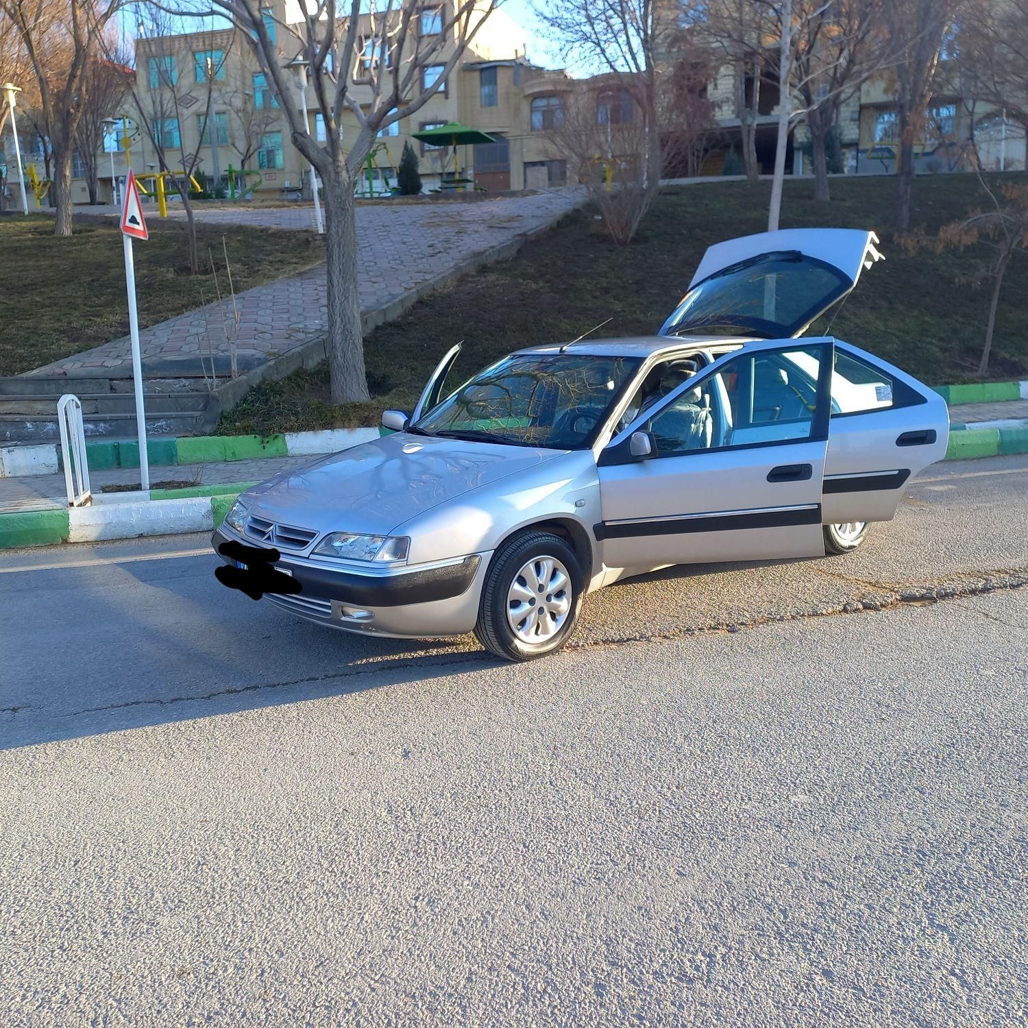 سیتروئن زانتیا X - 2005