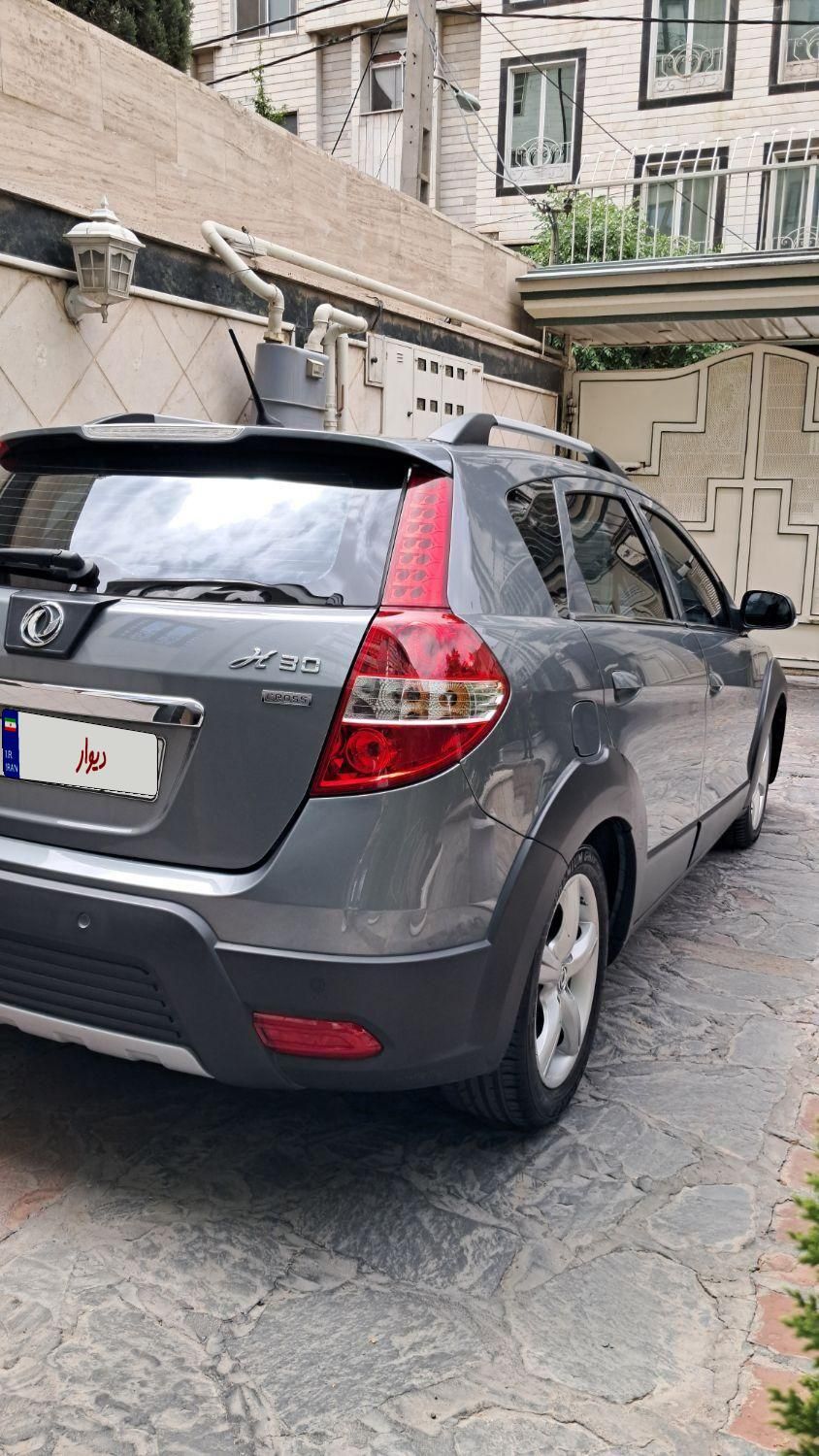دانگ فنگ H30 کراس اتوماتیک - 1397