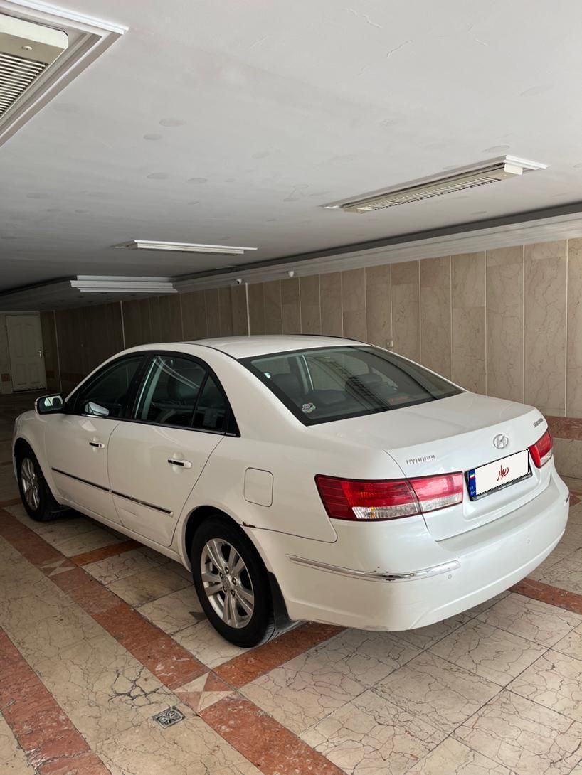 هیوندای سوناتا اتوماتیک NF 2400 - 2010