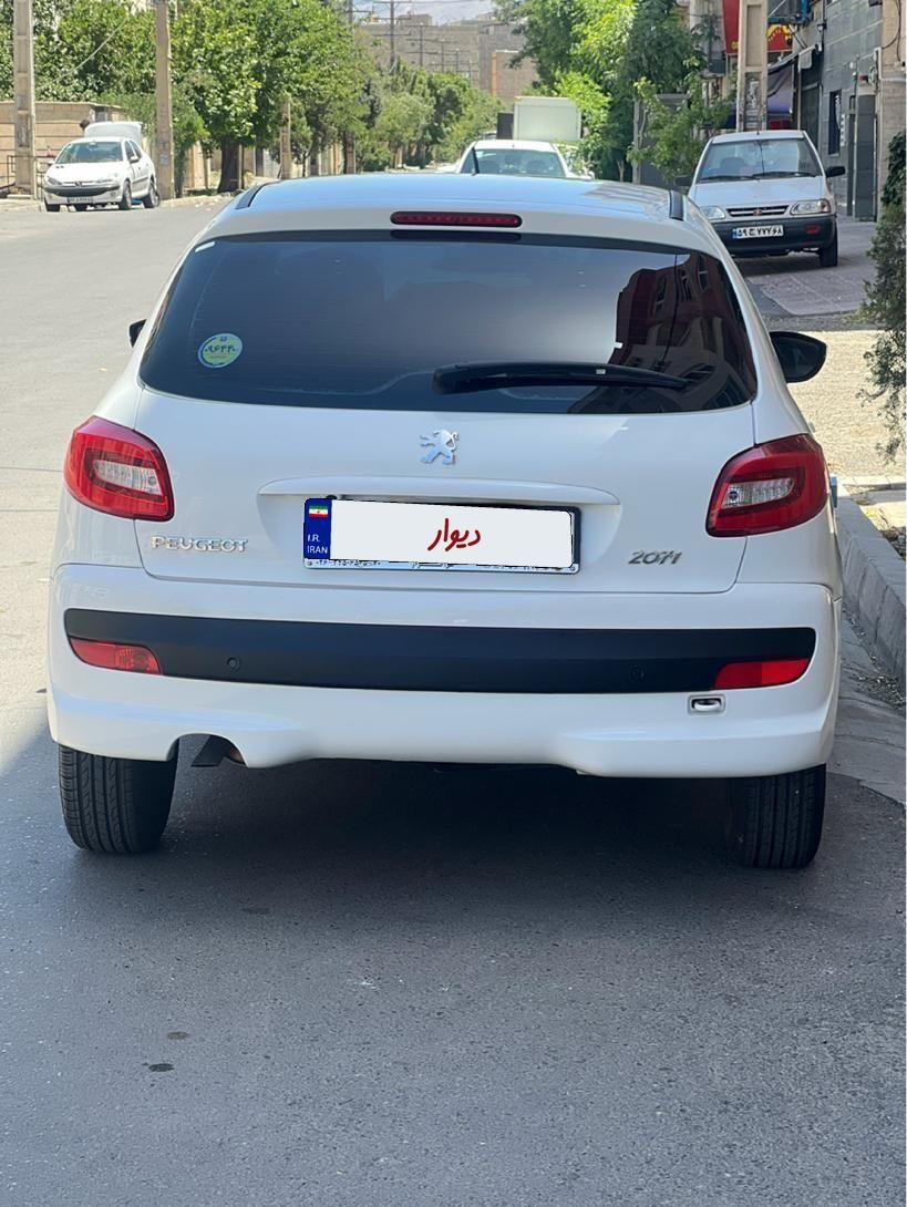 پژو 207 دنده‌ای با موتور TU3 - 1402
