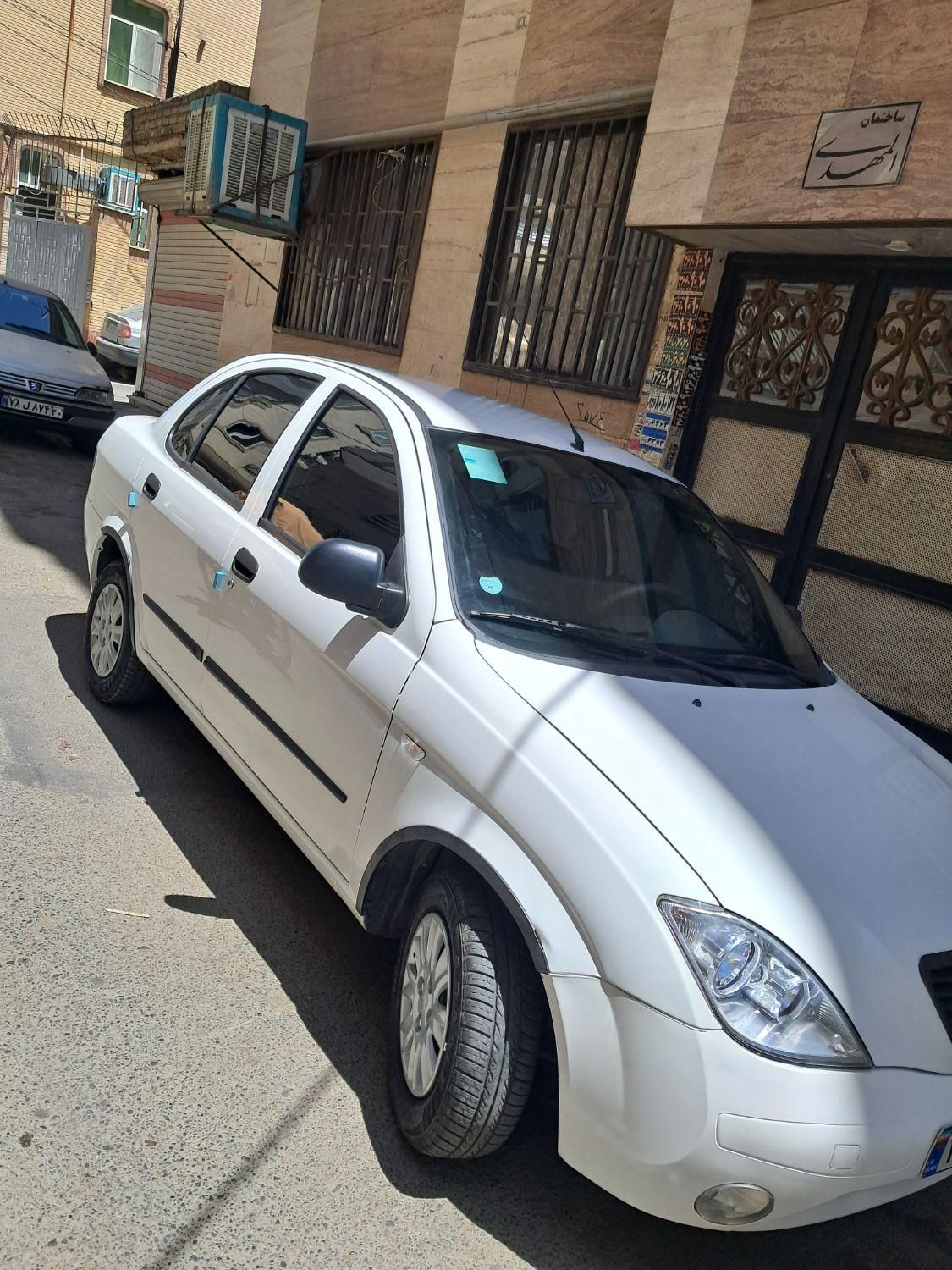 تیبا صندوق دار SX - 1399