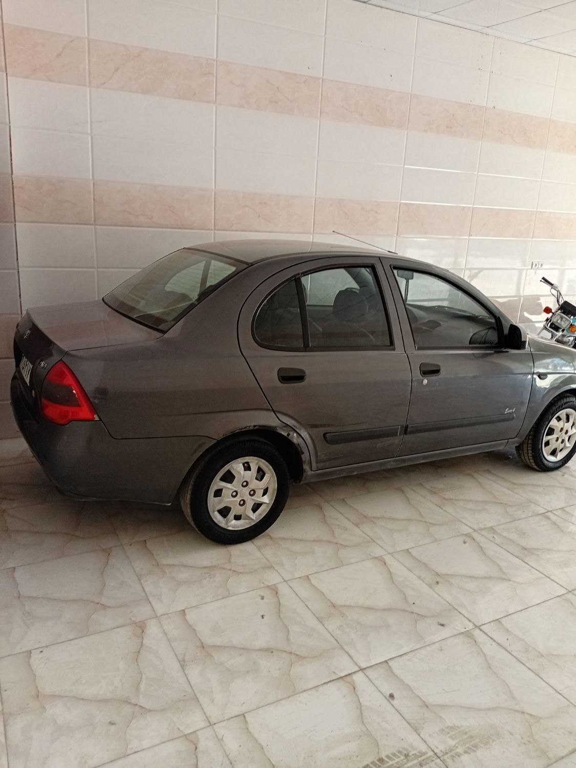 تیبا صندوق دار EX - 1393