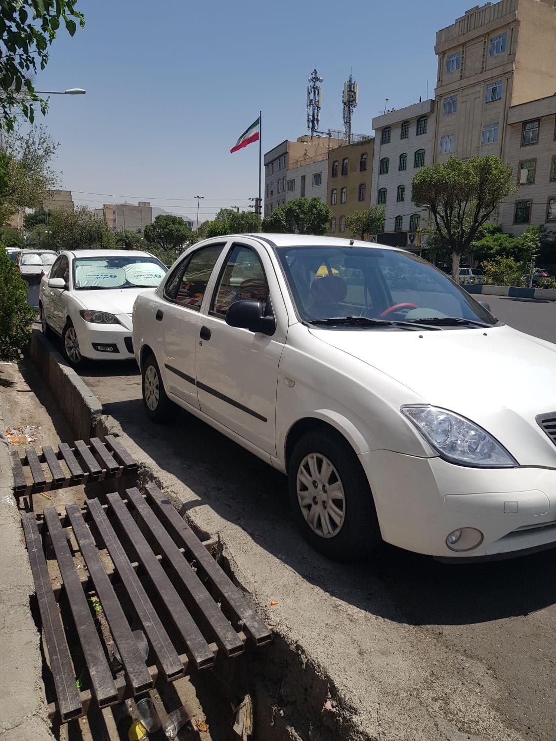 تیبا صندوق دار SX - 1397