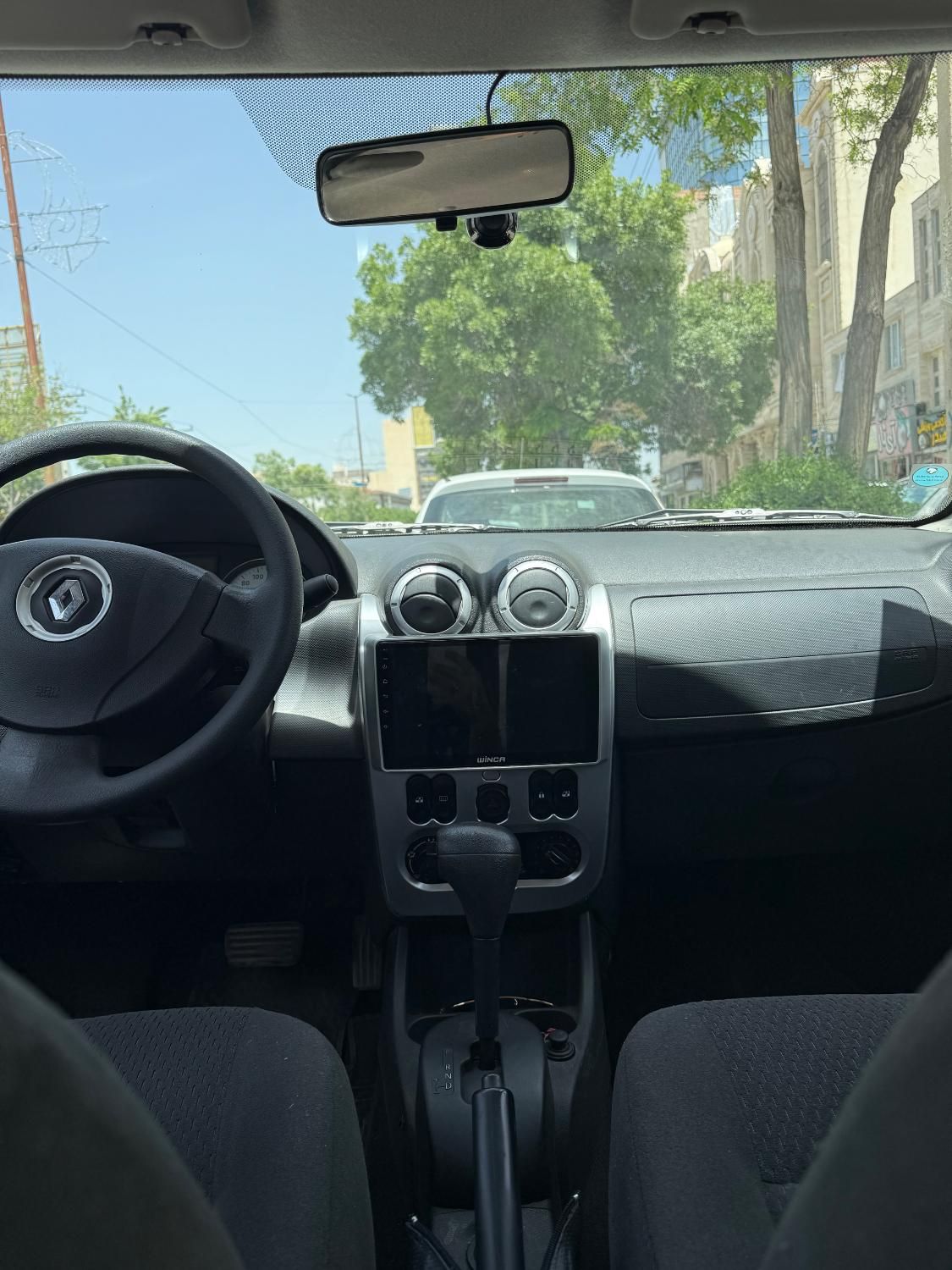 رنو تندر 90 پلاس اتوماتیک - 1396