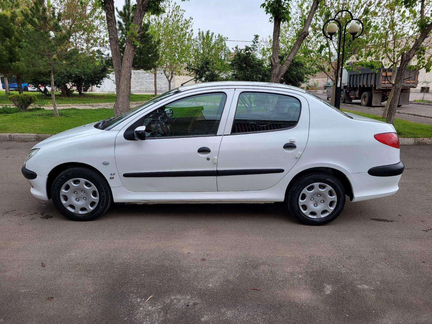 پژو 206 SD v8 - 1392