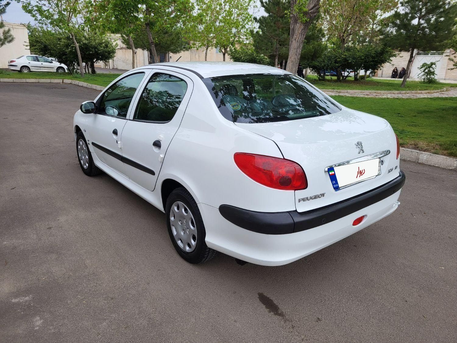 پژو 206 SD v8 - 1392