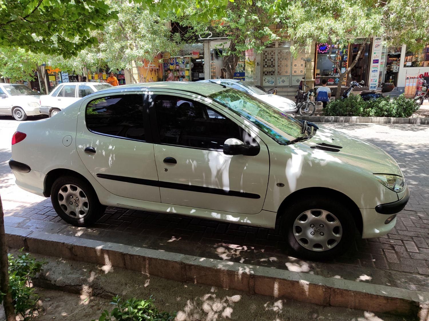 پژو 206 SD v8 - 1390