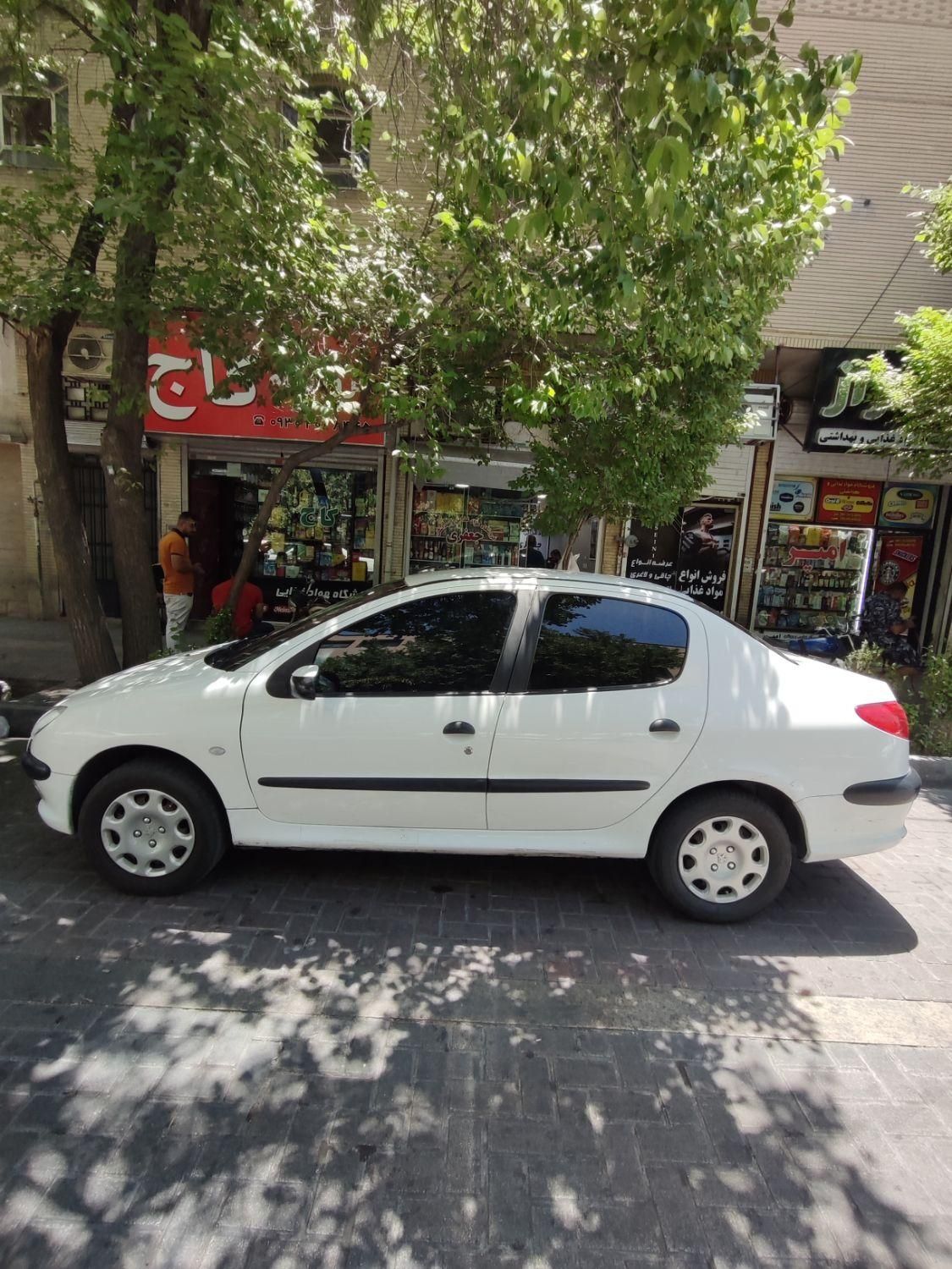 پژو 206 SD v8 - 1390