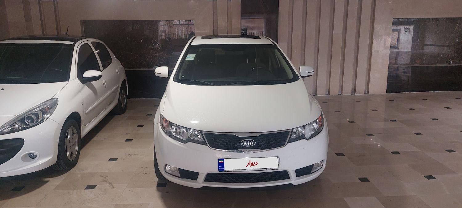 خودرو کیا، سراتو مونتاژ آگهی ann_18118420