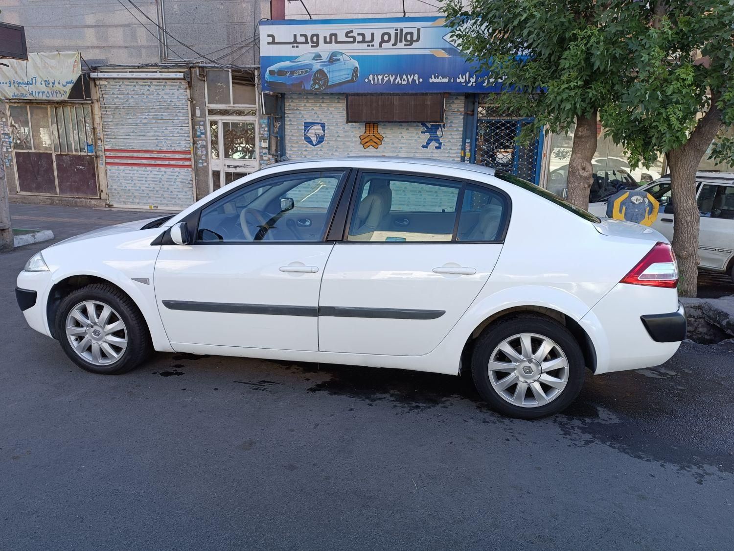 رنو مگان اتوماتیک 2000 - 2008