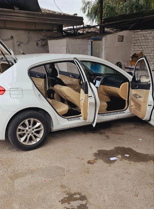 برلیانس H320 اتوماتیک 1500 - 2015
