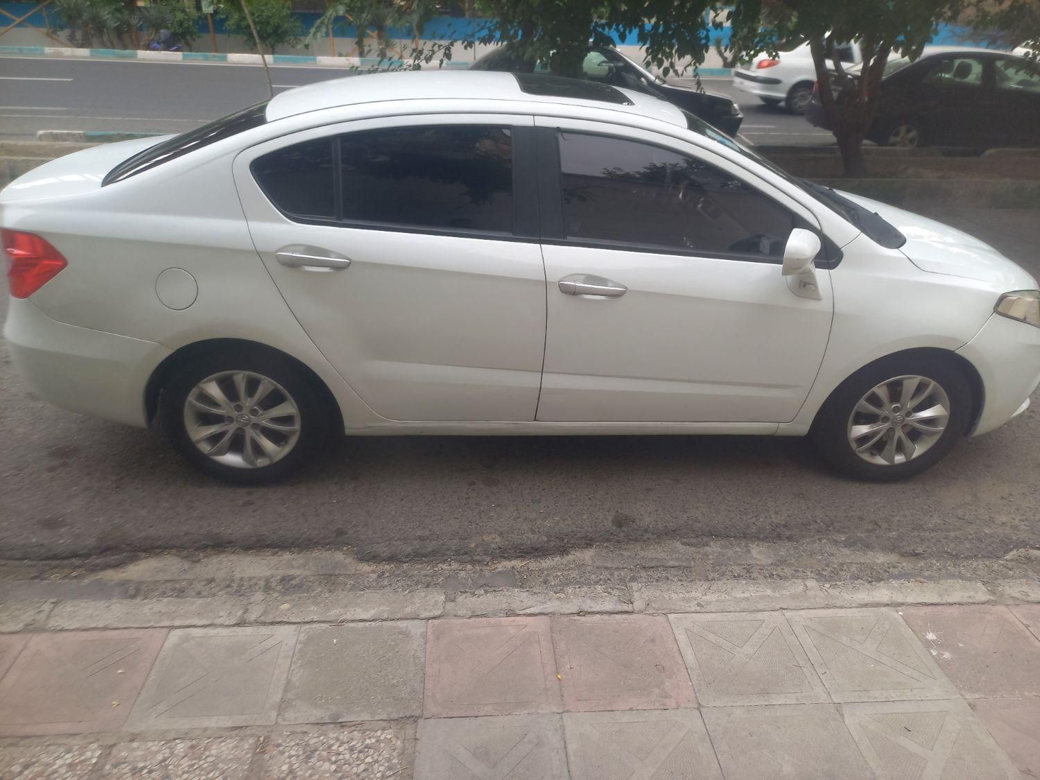 خودرو برلیانس، H230 آگهی ann_18120786