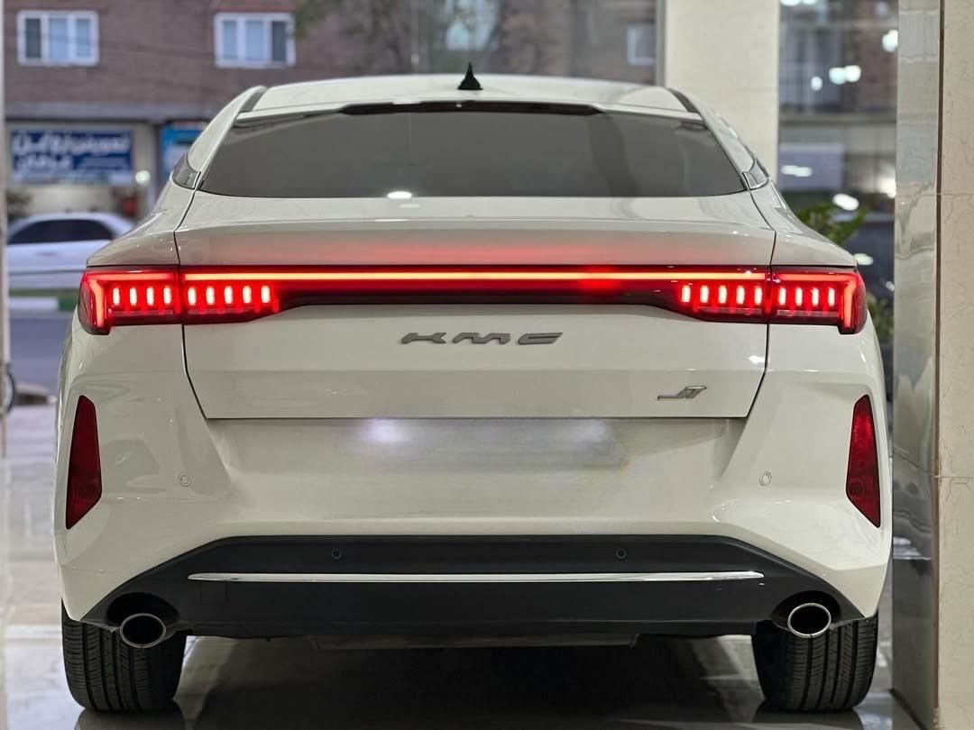 کی ام سی J7 اتوماتیک - 2025