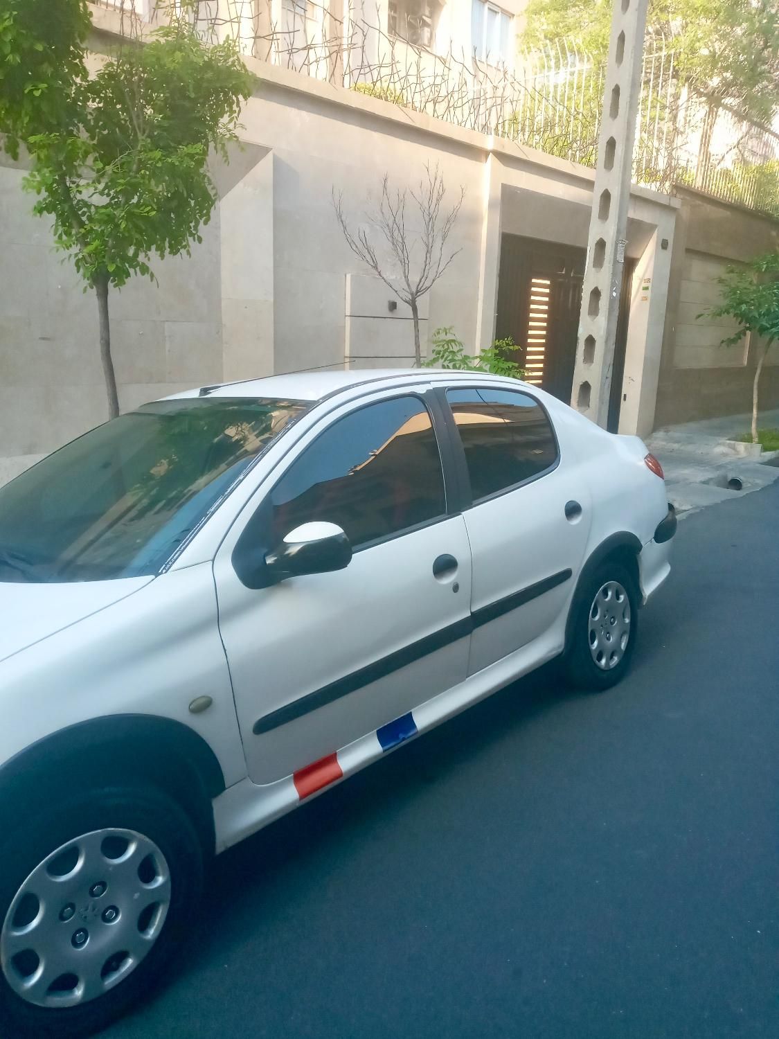 پژو 206 SD v1 - 1389