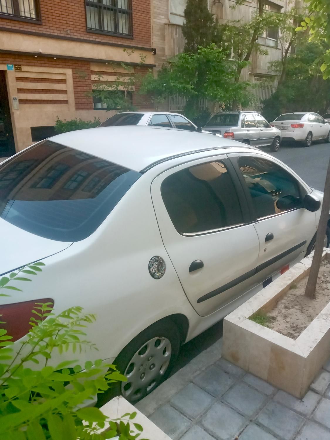 پژو 206 SD v1 - 1389