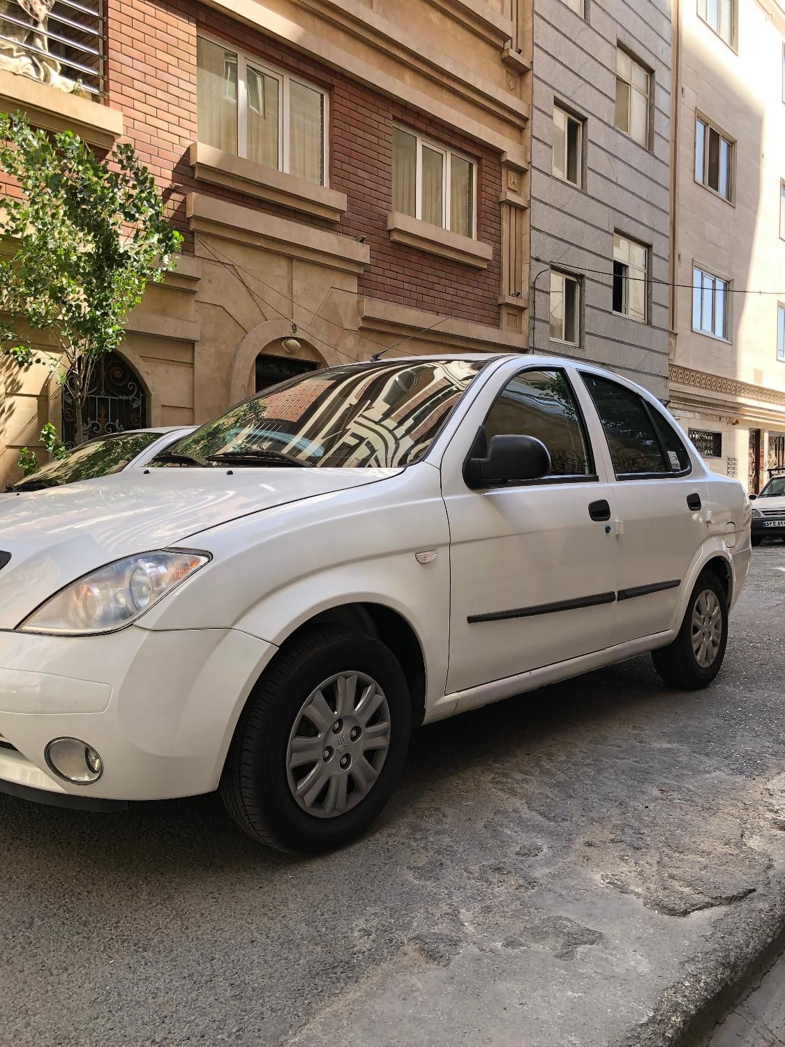 تیبا صندوق دار SX - 1399