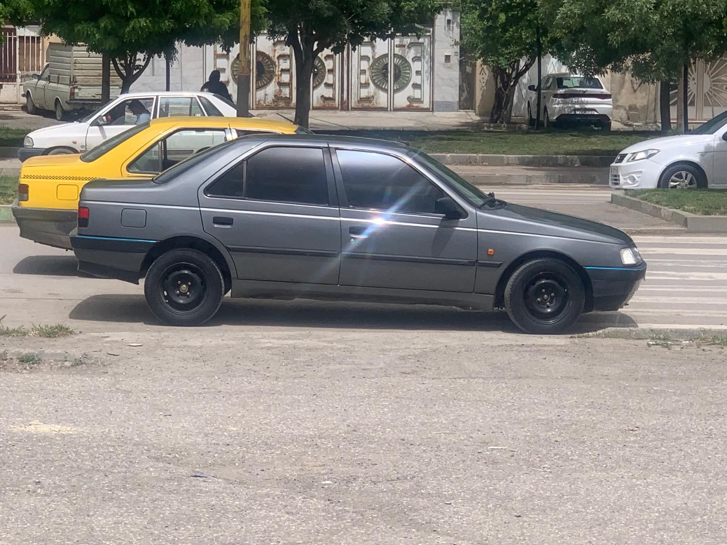 پژو 405 GL - دوگانه سوز CNG - 1369