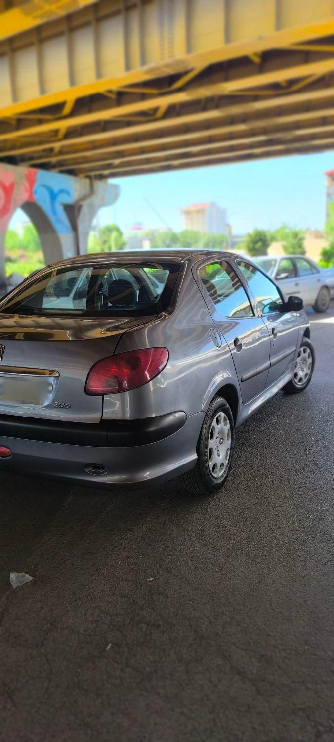 پژو 206 SD v1 - 1388