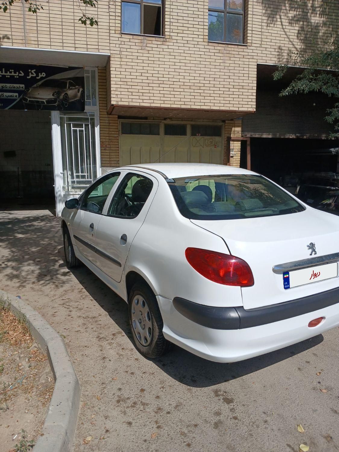 پژو 206 SD v8 - 1390