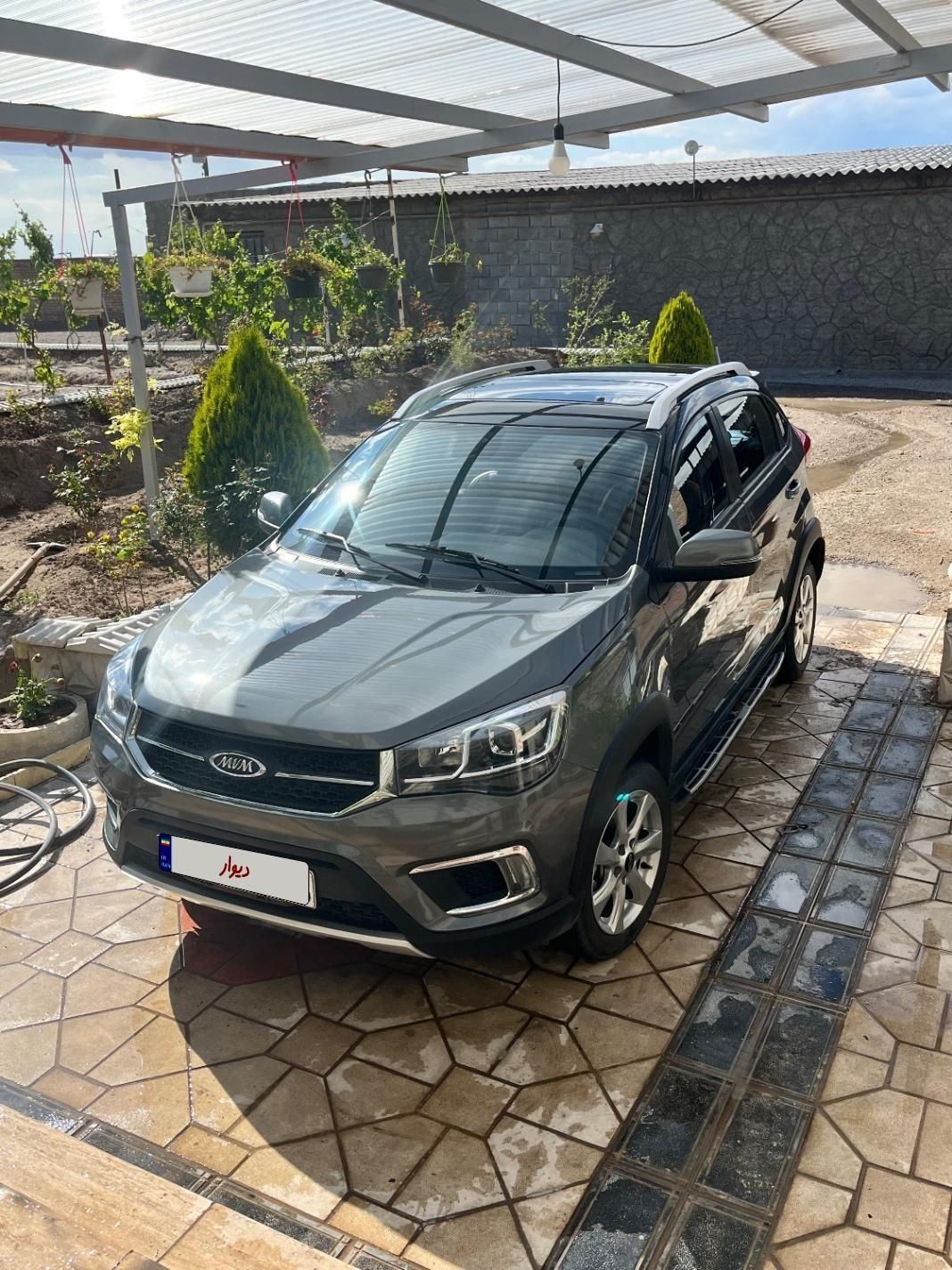 خودرو ام وی ام، X22 آگهی ann_18122057