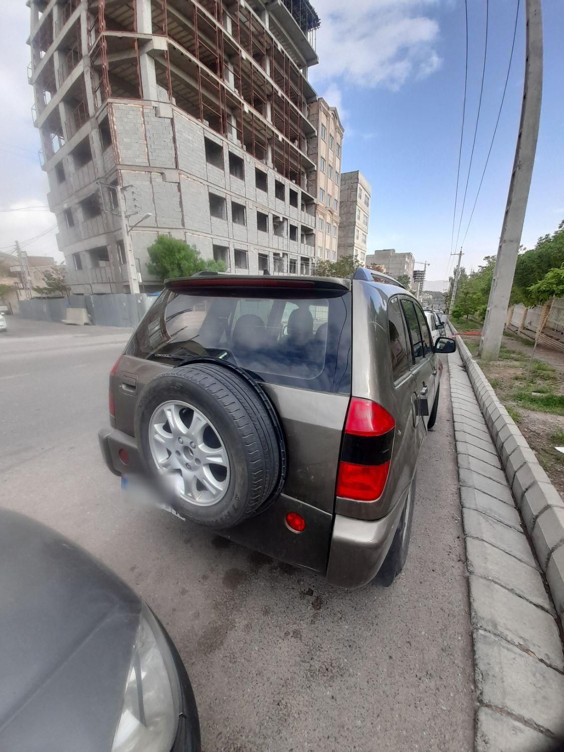 خودرو ام وی ام، X33 آگهی ann_18122174