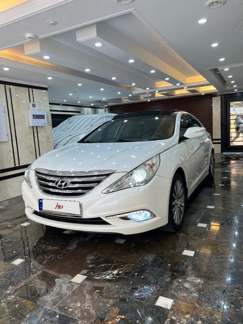 هیوندای سوناتا فول YF - 2014