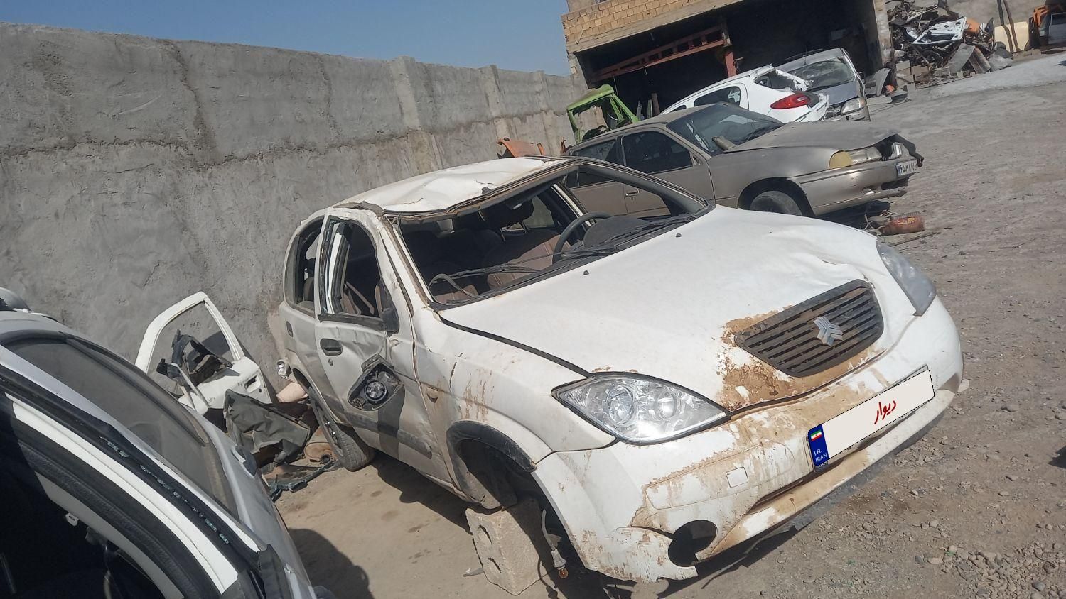تیبا صندوق دار EX - 1395