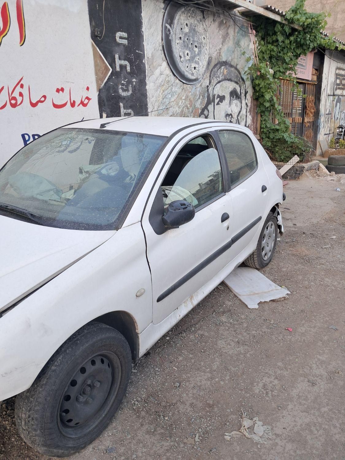 پژو 206 تیپ 2 - 1390