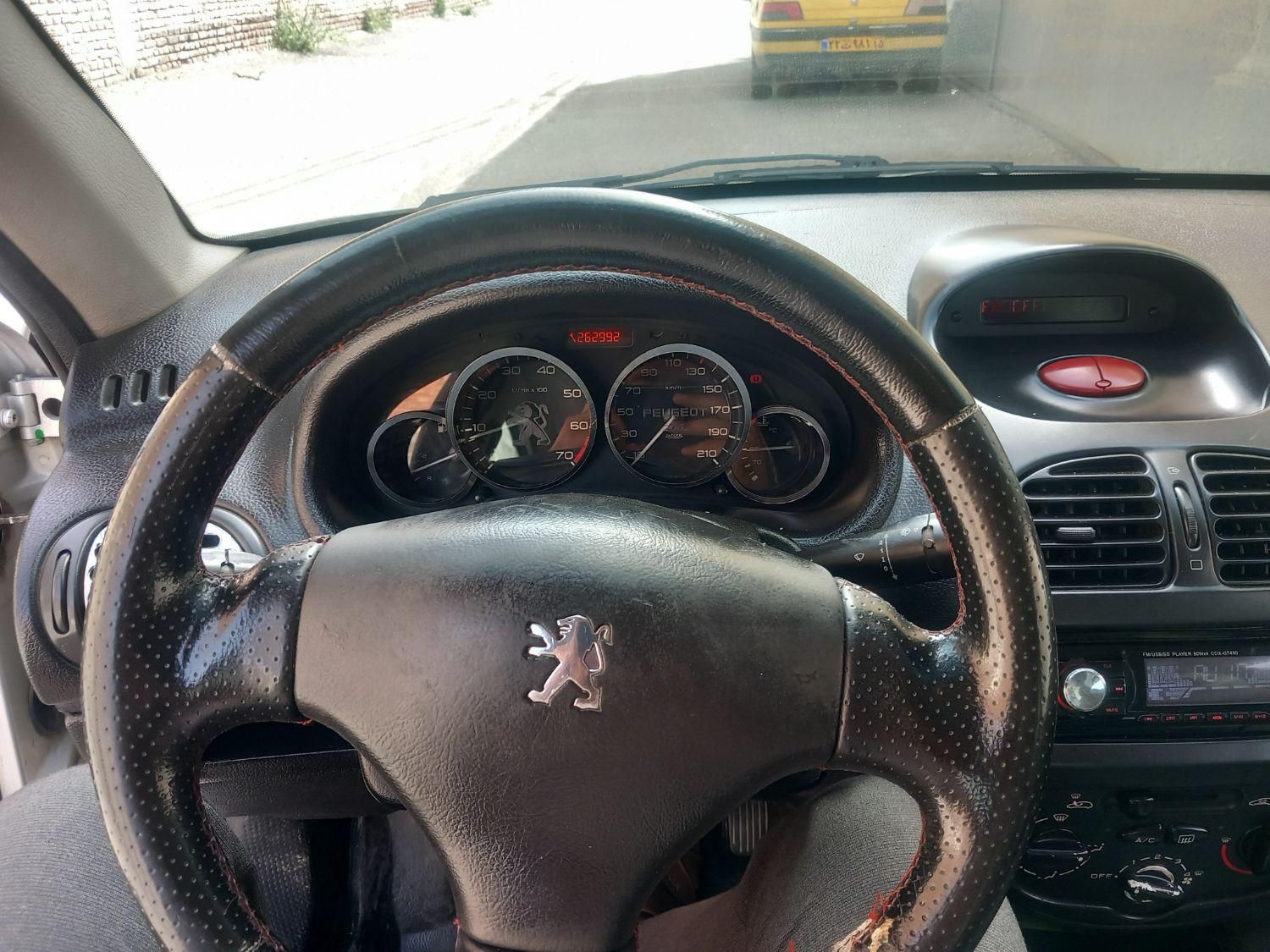پژو 206 SD v1 - 1386