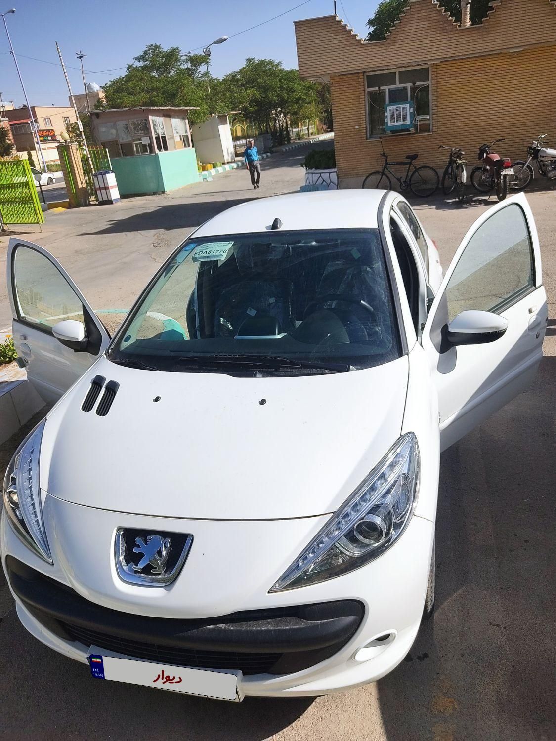 پژو 207 دنده‌ای با موتور TU3 - 1402