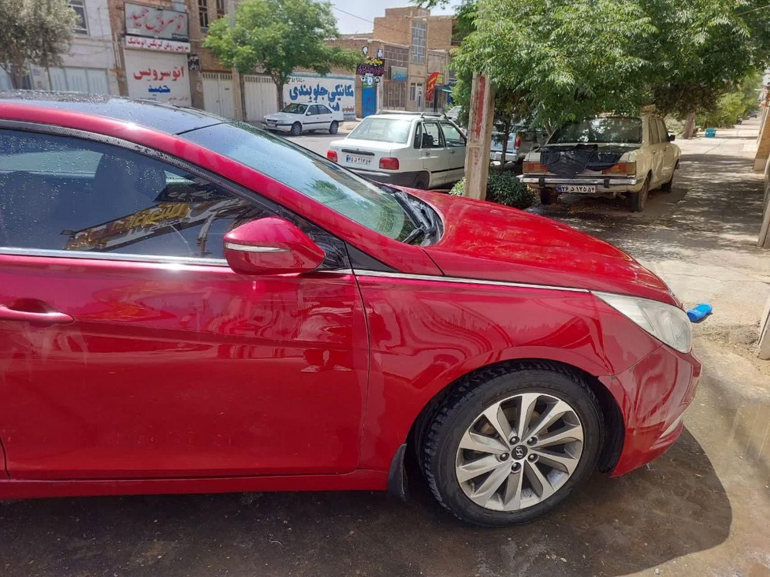 هیوندای سوناتا فول YF - 2014