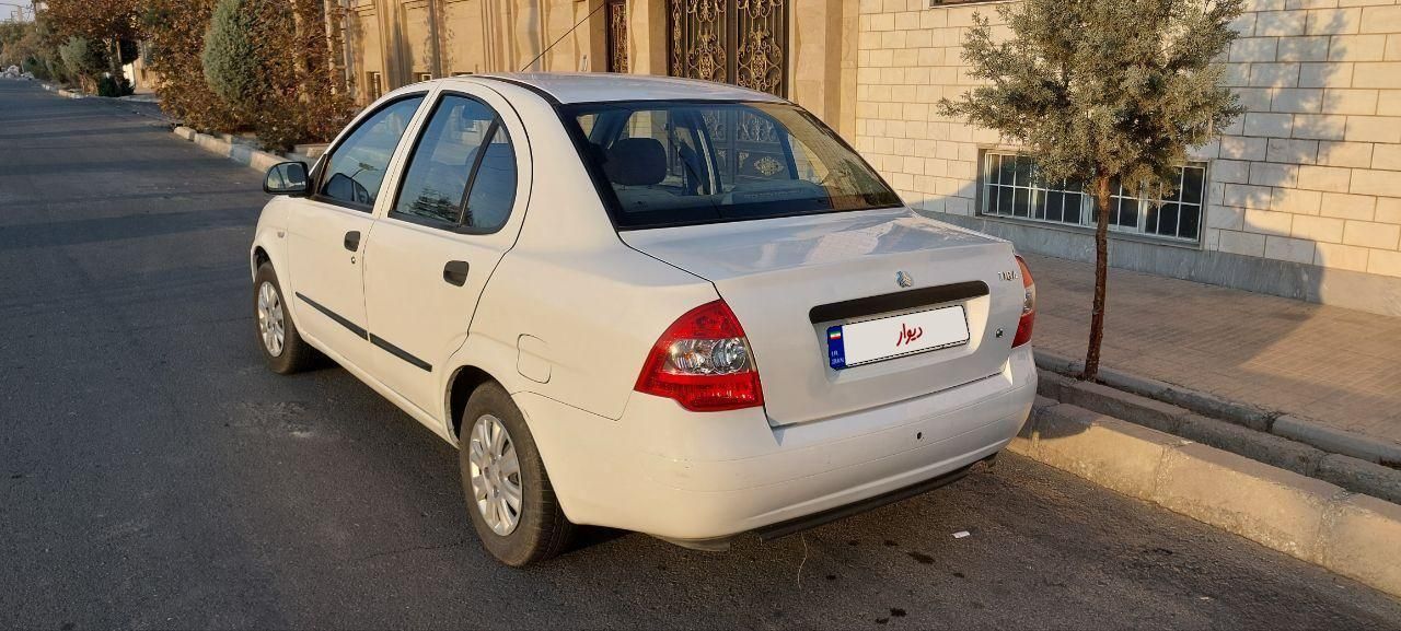 تیبا صندوق دار SX - 1397