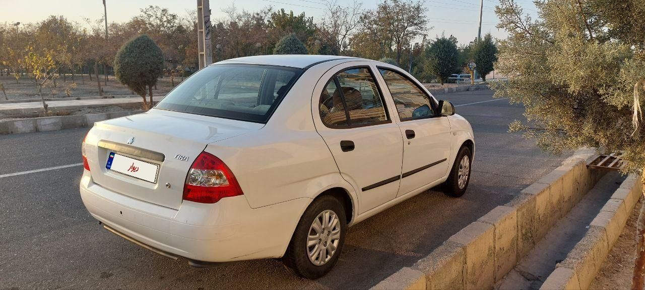 تیبا صندوق دار SX - 1397