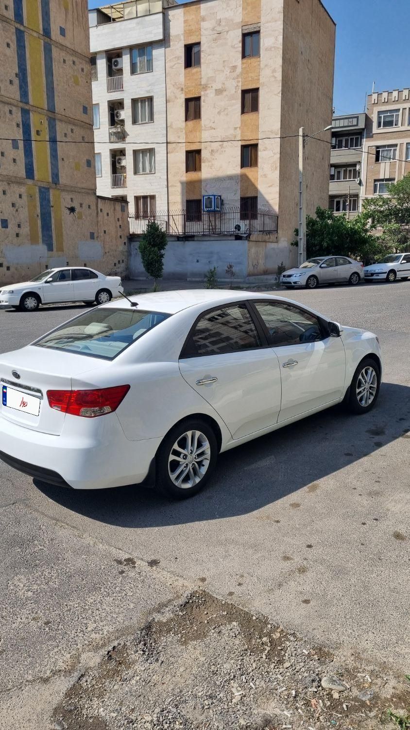 کیا سراتو مونتاژ 2000 اتوماتیک - 2014