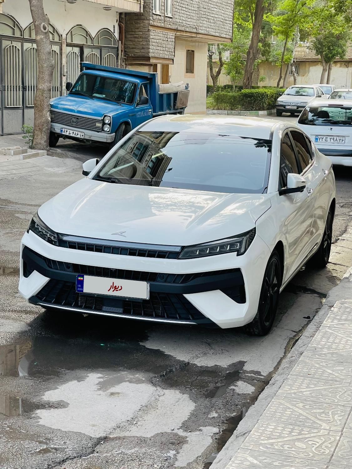 خودرو کی ام سی، J7 آگهی ann_18125032