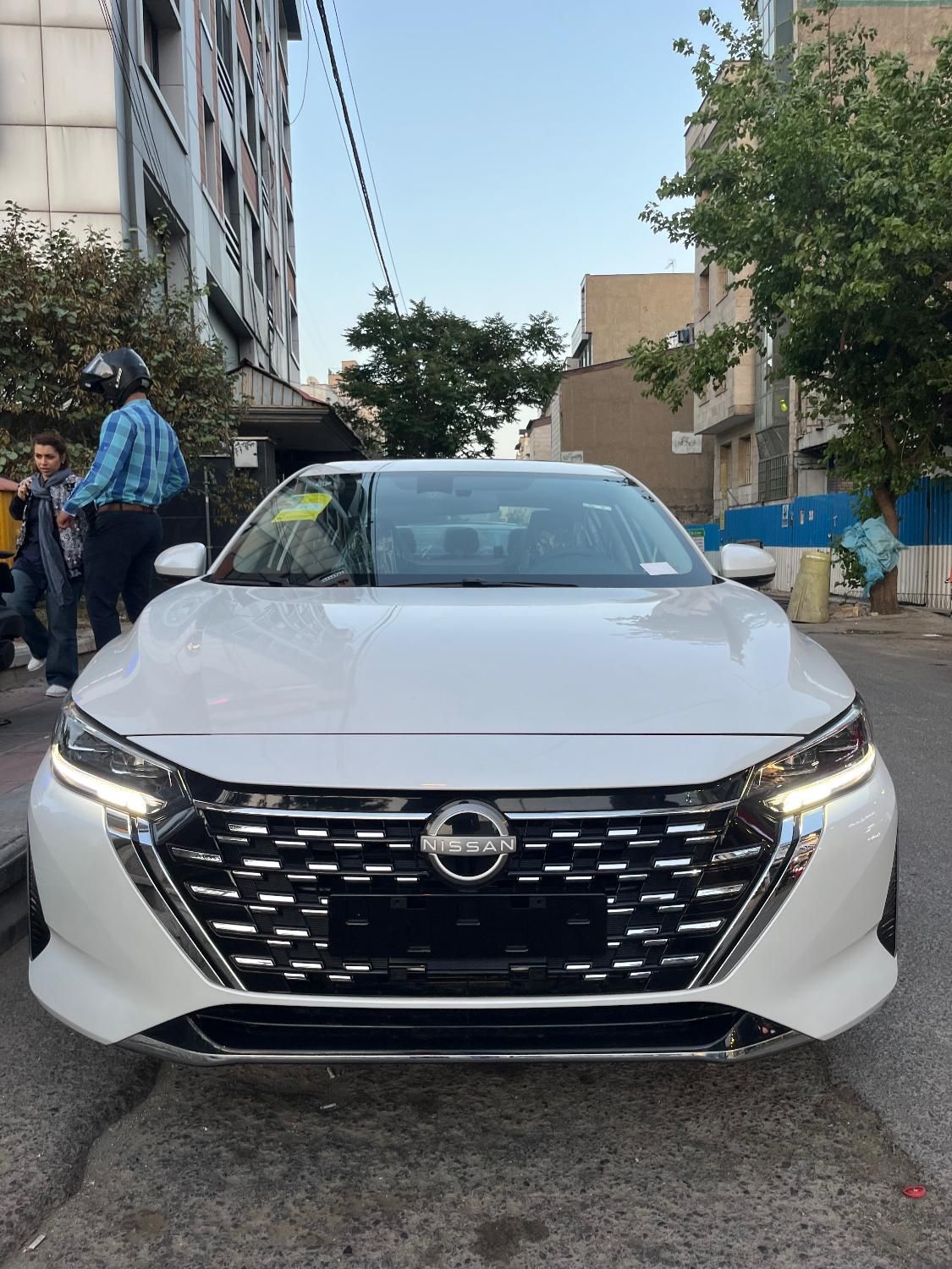 خودرو نیسان، سیلفی آگهی ann_18125095